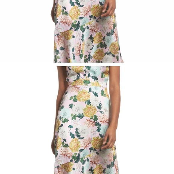 Brand new dress - Picture 3 of 3